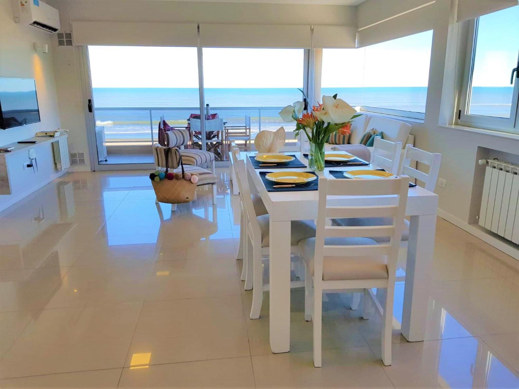 Hotel Tejas Rojas Villa Gesell Buitenkant foto