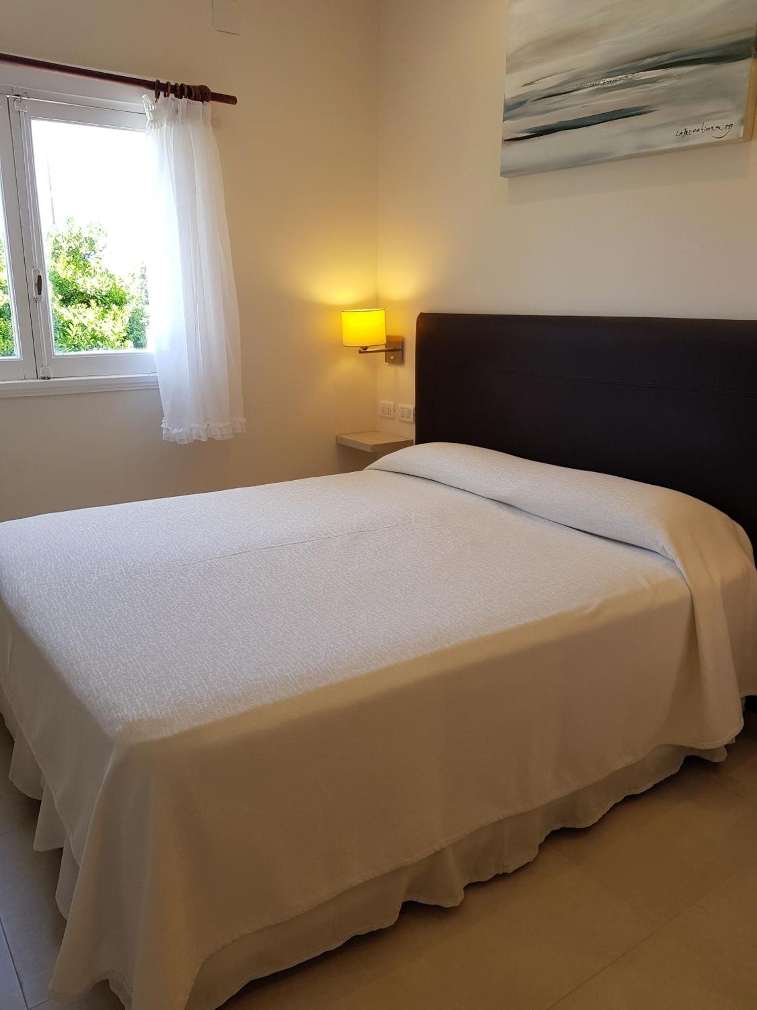 Hotel Tejas Rojas Villa Gesell Buitenkant foto