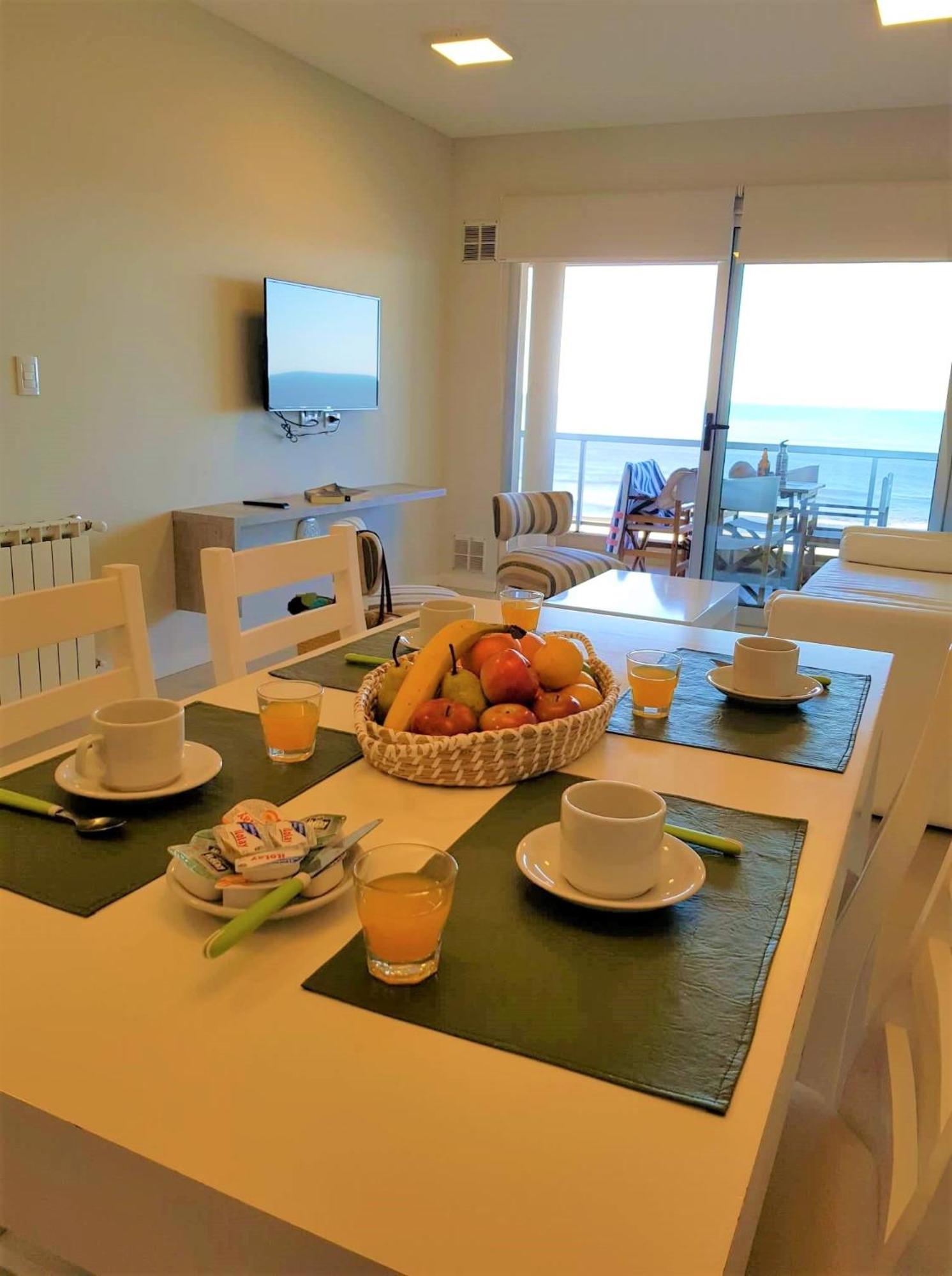Hotel Tejas Rojas Villa Gesell Buitenkant foto